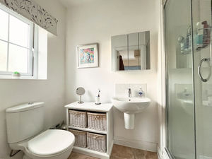 Photo 15- click for photo gallery